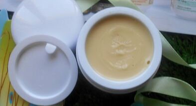 recepten voor zalven voor de behandeling van spataderen op de benen